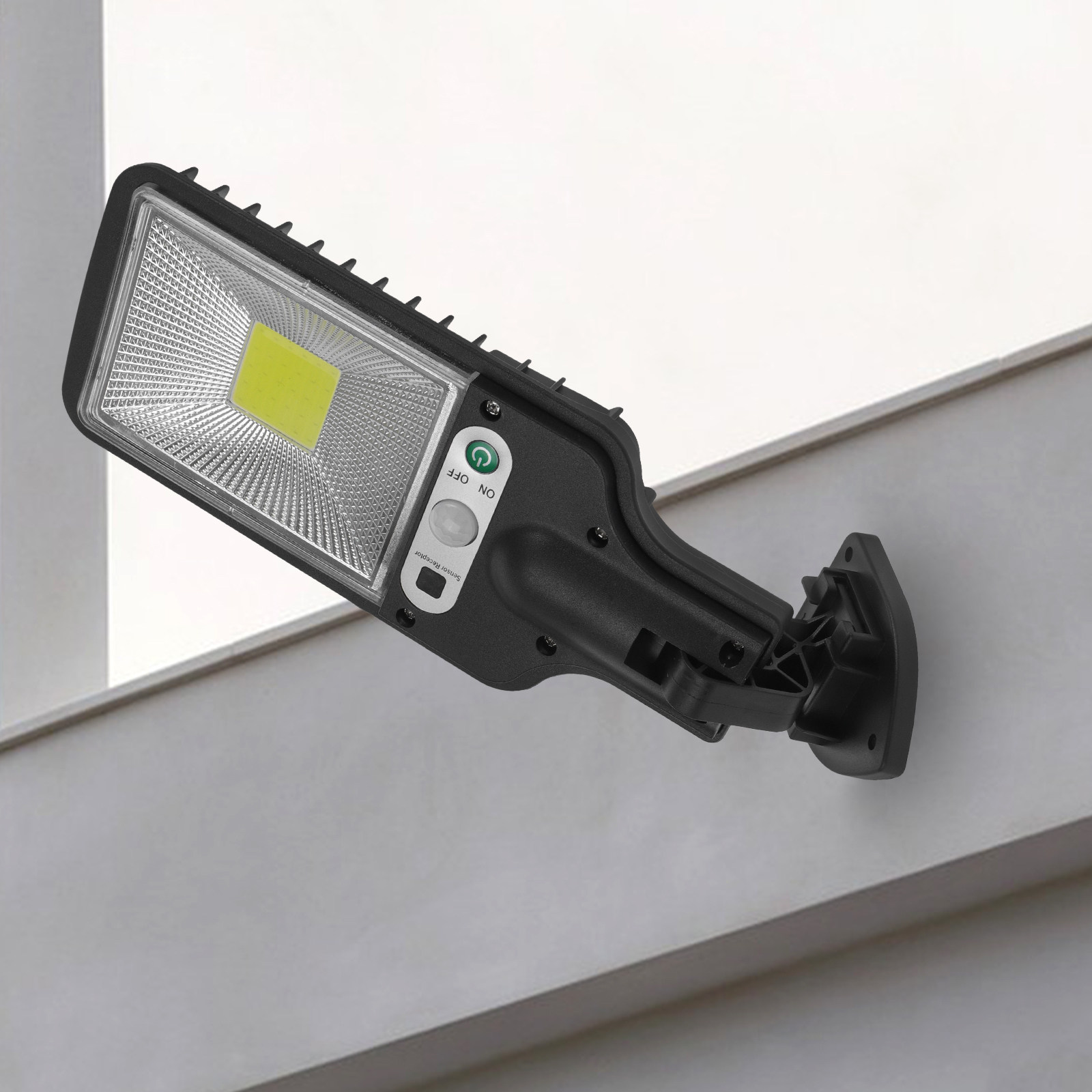 Pool Light Solar Rechargeable - مصباح جداري شمسي خارجي LED يعمل